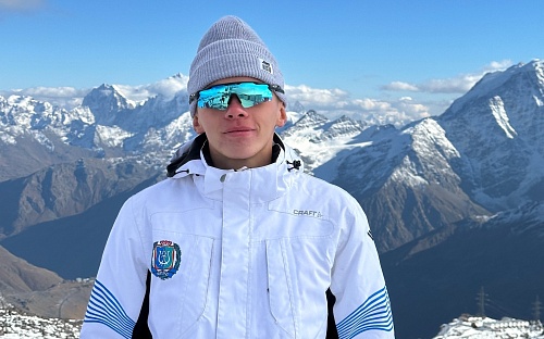 Студент ЮГУ в составе сборной команды Югры стал серебряным призером в первенстве России по биатлону 