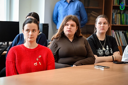 Представители Авиалесоохраны пригласили ребят на практику и стажировку