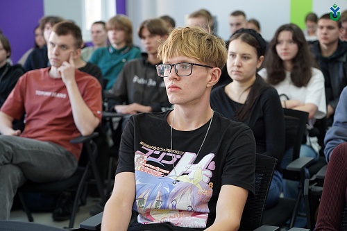 Студенты активно участвовали в обсуждении