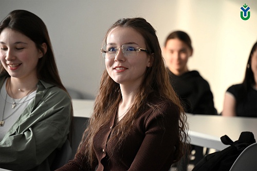 Более 20 студентов стали участниками школы международной дипломатии